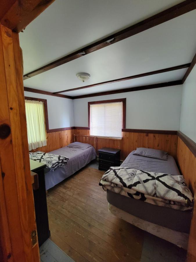 Chalet With Great Lake View Gracefield Εξωτερικό φωτογραφία